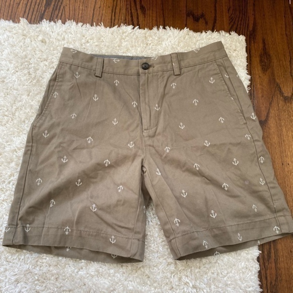 Amazon Basics Anchor Slim Cut